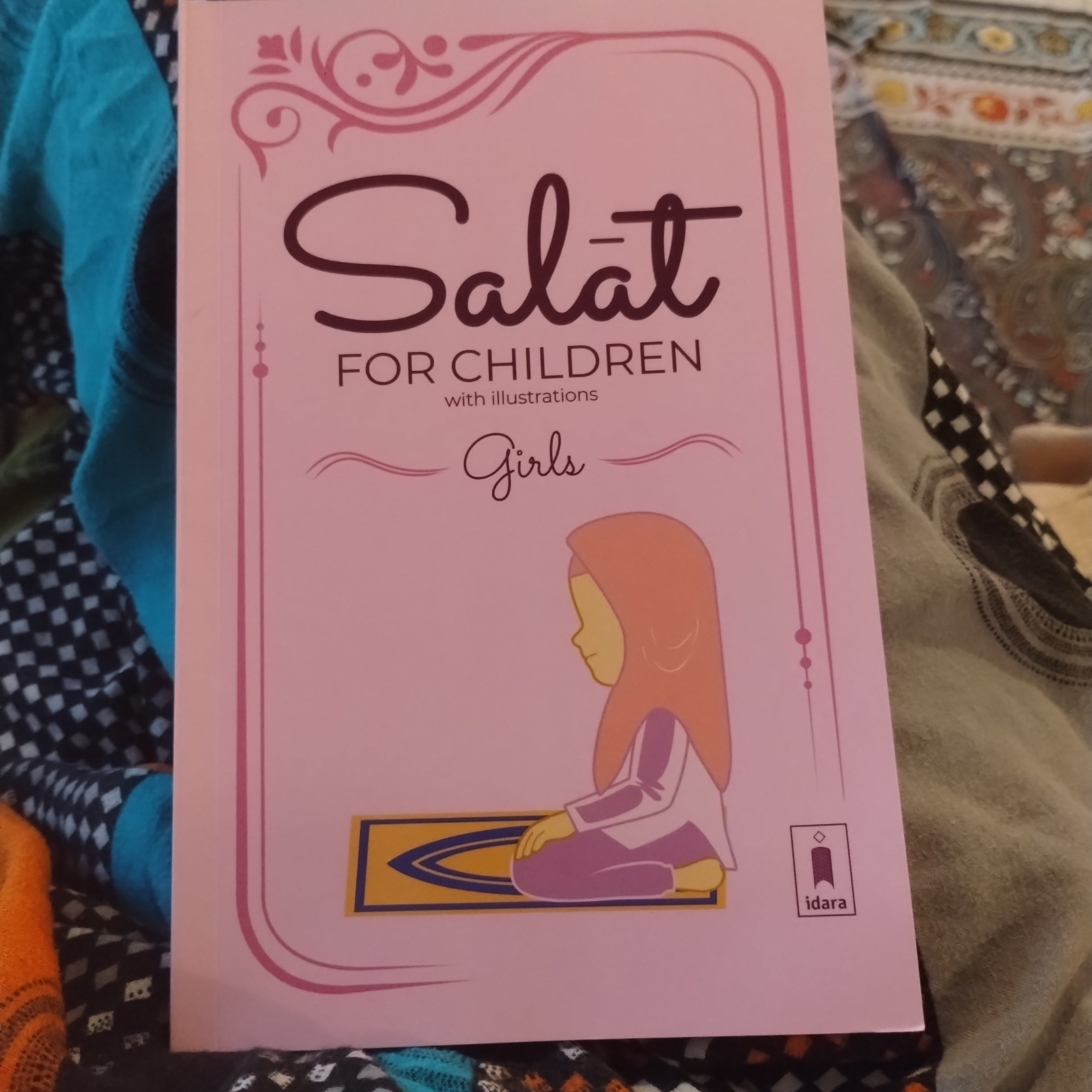 Salat for children girls